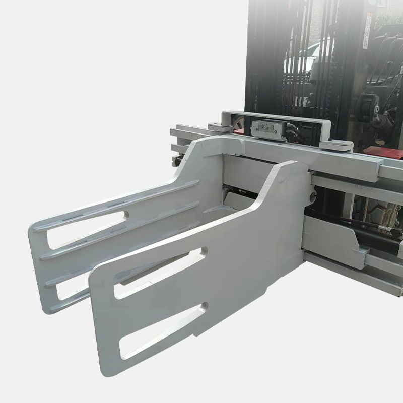 Pince plate à déplacement latéral pour chariot élévateur