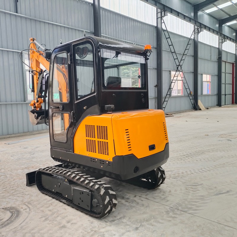 Excavatrice compacte