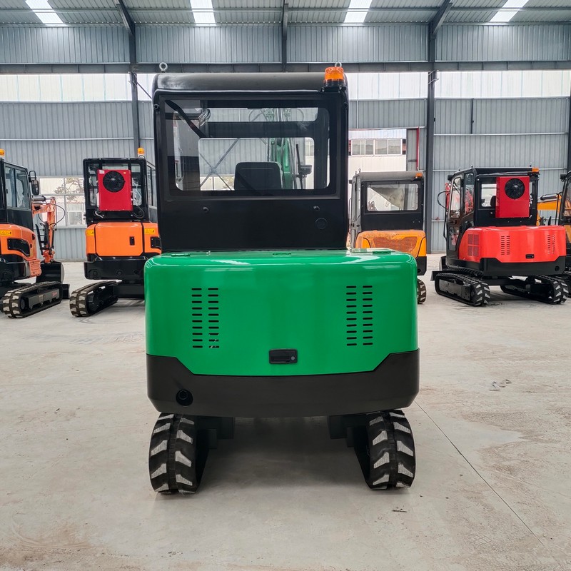 Excavatrice de 3 tonnes