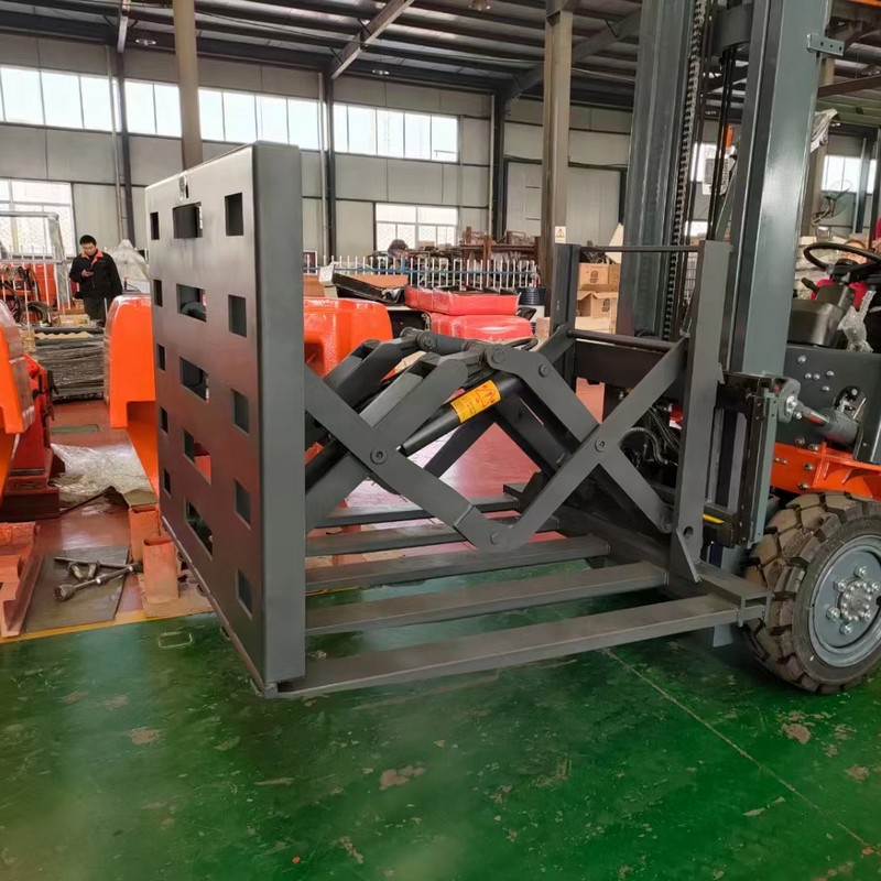 Pousseur de chariot élévateur