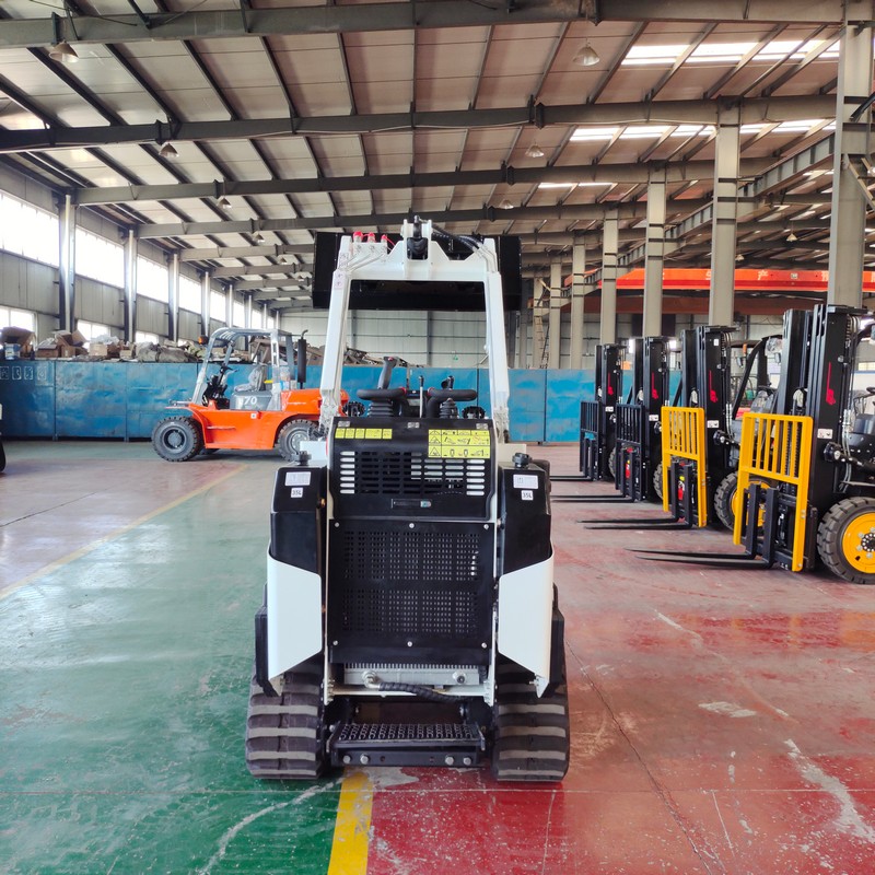 Chargeuse compacte à chenilles