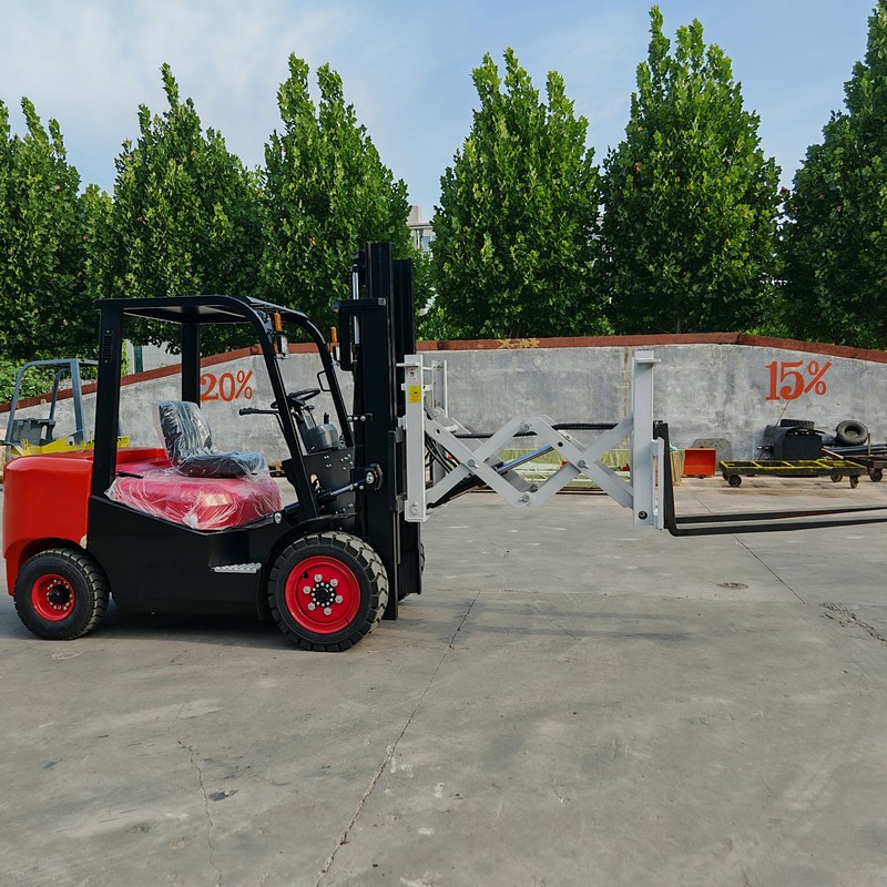 Chariot élévateur à ciseaux