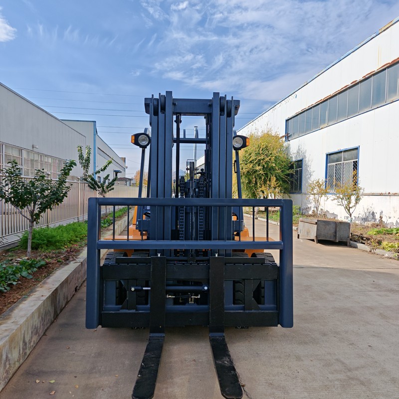 Chariot élévateur 6 tonnes